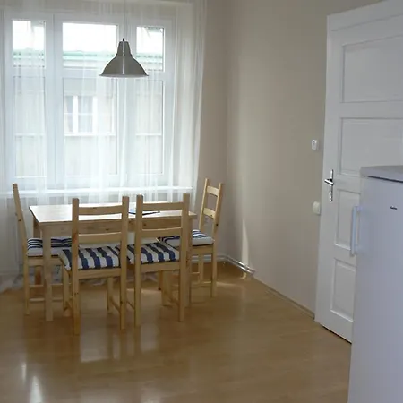 Apartman Apartmán U Krále Tylova 516 *